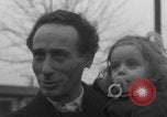 Standbild 1956 Ungarische Revolution Flüchtlinge United States USA, 1956, aus Sekunde 21 historischem Filmmaterial Videoclip 65675079029