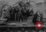 Image Révolution hongroise 1956 Budapest Hongrie, 1956, de la seconde 24 séquences d'archives historiques vidéo 65675079030