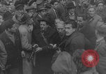 Standbild Flüchtlinge Budapest Ungarn, 1956, aus Sekunde 3 historischem Filmmaterial Videoclip 65675079031