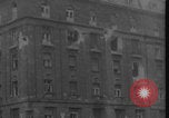 Standbild Flüchtlinge Budapest Ungarn, 1956, aus Sekunde 14 historischem Filmmaterial Videoclip 65675079031