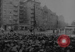 Standbild Flüchtlinge Budapest Ungarn, 1956, aus Sekunde 41 historischem Filmmaterial Videoclip 65675079031