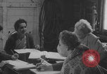Standbild Die amerikanischen Wähler 1944 Wahl United States USA, 1944, aus Sekunde 3 historischem Filmmaterial Videoclip 65675079034