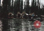 Immagine di Canali Xochimilco Città del Messico Messico, 1962, secondo 19 filmato di repertorio 65675079064