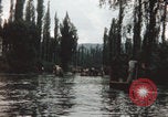 Immagine di Canali Xochimilco Città del Messico Messico, 1962, secondo 42 filmato di repertorio 65675079064