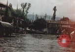 Immagine di Canali Xochimilco Città del Messico Messico, 1962, secondo 57 filmato di repertorio 65675079064