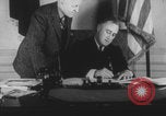 Standbild Franklin Roosevelt Washington DC USA, 1933, aus Sekunde 34 historischem Filmmaterial Videoclip 65675079100