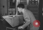 Standbild LaGuardia Flughafen TWA Radar United States USA, 1945, aus Sekunde 24 historischem Filmmaterial Videoclip 65675079147