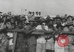 Standbild Philippinischer Unabhängigkeitstag Manila Philippinen, 1946, aus Sekunde 15 historischem Filmmaterial Videoclip 65675079149