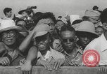 Standbild Philippinischer Unabhängigkeitstag Manila Philippinen, 1946, aus Sekunde 17 historischem Filmmaterial Videoclip 65675079149