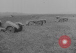 Image les soldats font la démonstration de chars de super-réducteur France, 1914, de la seconde 40 séquences d'archives historiques vidéo 65675079173