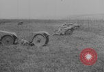 Image les soldats font la démonstration de chars de super-réducteur France, 1914, de la seconde 48 séquences d'archives historiques vidéo 65675079173