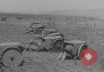 Image les soldats font la démonstration de chars de super-réducteur France, 1914, de la seconde 52 séquences d'archives historiques vidéo 65675079173