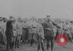 Image les soldats font la démonstration de chars de super-réducteur France, 1914, de la seconde 60 séquences d'archives historiques vidéo 65675079173