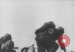 Standbild Französische Soldaten kämpfen gegen Deutsche 1 Weltkrieg Verdun Frankreich, 1916, aus Sekunde 40 historischem Filmmaterial Videoclip 65675079194