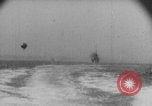 Standbild United States Navy und Armee ankommen Frankreich WWI Frankreich, 1917, aus Sekunde 1 historischem Filmmaterial Videoclip 65675079195