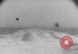 Standbild United States Navy und Armee ankommen Frankreich WWI Frankreich, 1917, aus Sekunde 10 historischem Filmmaterial Videoclip 65675079195