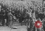 Standbild United States Navy und Armee ankommen Frankreich WWI Frankreich, 1917, aus Sekunde 19 historischem Filmmaterial Videoclip 65675079195