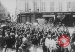 Standbild United States Navy und Armee ankommen Frankreich WWI Frankreich, 1917, aus Sekunde 24 historischem Filmmaterial Videoclip 65675079195