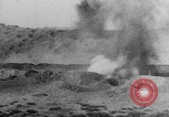 Image Les Allemands chargent la première Guerre mondiale sur le champ de bataille Europe, 1918, de la seconde 13 séquences d'archives historiques vidéo 65675079197