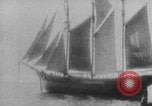 Image SM U-35 éviers navire britannique WWI Mer Méditerranée, 1915, de la seconde 41 séquences d'archives historiques vidéo 65675079199