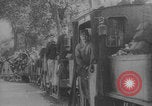 Image Paris taxi taxis transport soldats WWI Paris France, 1914, de la seconde 5 séquences d'archives historiques vidéo 65675079207