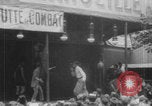 Standbild Paris Karussell Montmartre WWI Paris Frankreich, 1914, aus Sekunde 14 historischem Filmmaterial Videoclip 65675079226