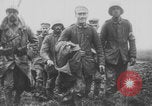 Immagine di Soldati tedeschi catturati Europa, 1917, secondo 5 filmato di repertorio 65675079251