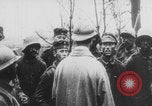 Immagine di Soldati tedeschi catturati Europa, 1917, secondo 14 filmato di repertorio 65675079251