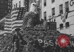 Standbild Parade zum Portland Rose Festival Portland Oregon USA, 1940, aus Sekunde 37 historischem Filmmaterial Videoclip 65675079264