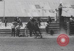 Standbild Livermore California Rodeo Wettbewerb Livermore California USA, 1940, aus Sekunde 4 historischem Filmmaterial Videoclip 65675079268