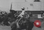 Standbild Livermore California Rodeo Wettbewerb Livermore California USA, 1940, aus Sekunde 23 historischem Filmmaterial Videoclip 65675079268