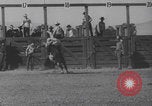 Standbild Livermore California Rodeo Wettbewerb Livermore California USA, 1940, aus Sekunde 38 historischem Filmmaterial Videoclip 65675079268