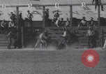 Standbild Livermore California Rodeo Wettbewerb Livermore California USA, 1940, aus Sekunde 42 historischem Filmmaterial Videoclip 65675079268