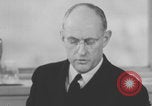 Standbild Admiral Edward L Cochrane spricht Washington DC USA, 1944, aus Sekunde 27 historischem Filmmaterial Videoclip 65675079278