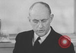 Standbild Admiral Edward L Cochrane spricht Washington DC USA, 1944, aus Sekunde 49 historischem Filmmaterial Videoclip 65675079278