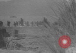 Standbild Deutscher Soldat feuert Maschinengewehr Sizilien Italien, 1944, aus Sekunde 9 historischem Filmmaterial Videoclip 65675079283