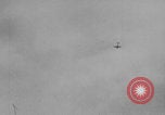Standbild Deutsche feuern Flak-Artillerie Sizilien Italien, 1943, aus Sekunde 4 historischem Filmmaterial Videoclip 65675079284