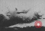 Standbild Deutsche feuern Flak-Artillerie Sizilien Italien, 1943, aus Sekunde 23 historischem Filmmaterial Videoclip 65675079284