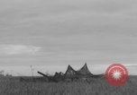 Image Les Canadiens capturent l'aérodrome de Carpiquet France, 1944, de la seconde 7 séquences d'archives historiques vidéo 65675079309