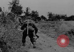 Image Les Canadiens capturent l'aérodrome de Carpiquet France, 1944, de la seconde 14 séquences d'archives historiques vidéo 65675079309