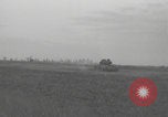 Image Les Canadiens capturent l'aérodrome de Carpiquet France, 1944, de la seconde 35 séquences d'archives historiques vidéo 65675079309