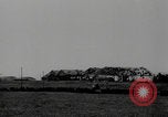 Image Les Canadiens capturent l'aérodrome de Carpiquet France, 1944, de la seconde 62 séquences d'archives historiques vidéo 65675079309