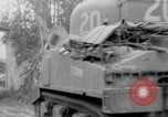 Immagine di L'esercito canadese avanza a Caen Caen Francia, 1944, secondo 13 filmato di repertorio 65675079310