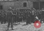 Image Les prisonniers allemands ont frissisé la deuxième Guerre mondiale en France Saint Lo France, 1944, de la seconde 10 séquences d'archives historiques vidéo 65675079322