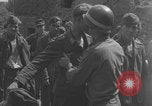 Image Les prisonniers allemands ont frissisé la deuxième Guerre mondiale en France Saint Lo France, 1944, de la seconde 19 séquences d'archives historiques vidéo 65675079322
