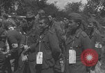 Image Les prisonniers allemands ont frissisé la deuxième Guerre mondiale en France Saint Lo France, 1944, de la seconde 31 séquences d'archives historiques vidéo 65675079322