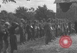Image Les prisonniers allemands ont frissisé la deuxième Guerre mondiale en France Saint Lo France, 1944, de la seconde 51 séquences d'archives historiques vidéo 65675079322