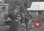 Image Les prisonniers allemands ont frissisé la deuxième Guerre mondiale en France Saint Lo France, 1944, de la seconde 59 séquences d'archives historiques vidéo 65675079322