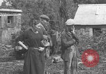 Image Les prisonniers allemands ont frissisé la deuxième Guerre mondiale en France Saint Lo France, 1944, de la seconde 60 séquences d'archives historiques vidéo 65675079322