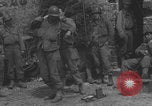 Image Radio allemande déchirée Fu G Saint Lo France, 1944, de la seconde 4 séquences d'archives historiques vidéo 65675079325